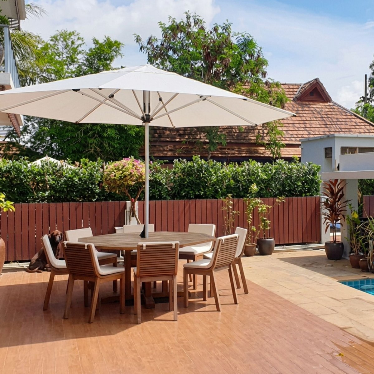 Shadowspec - Oasis™ Cafe and Resort Center Pole Umbrella - Octagonal - Umbrello Malaysia