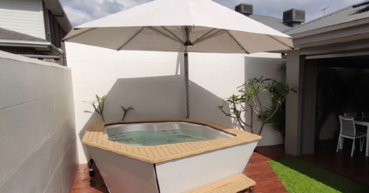Outdoor umbrella selector guide: how to find the right Shadowspec model for your space - Umbrello Malaysia