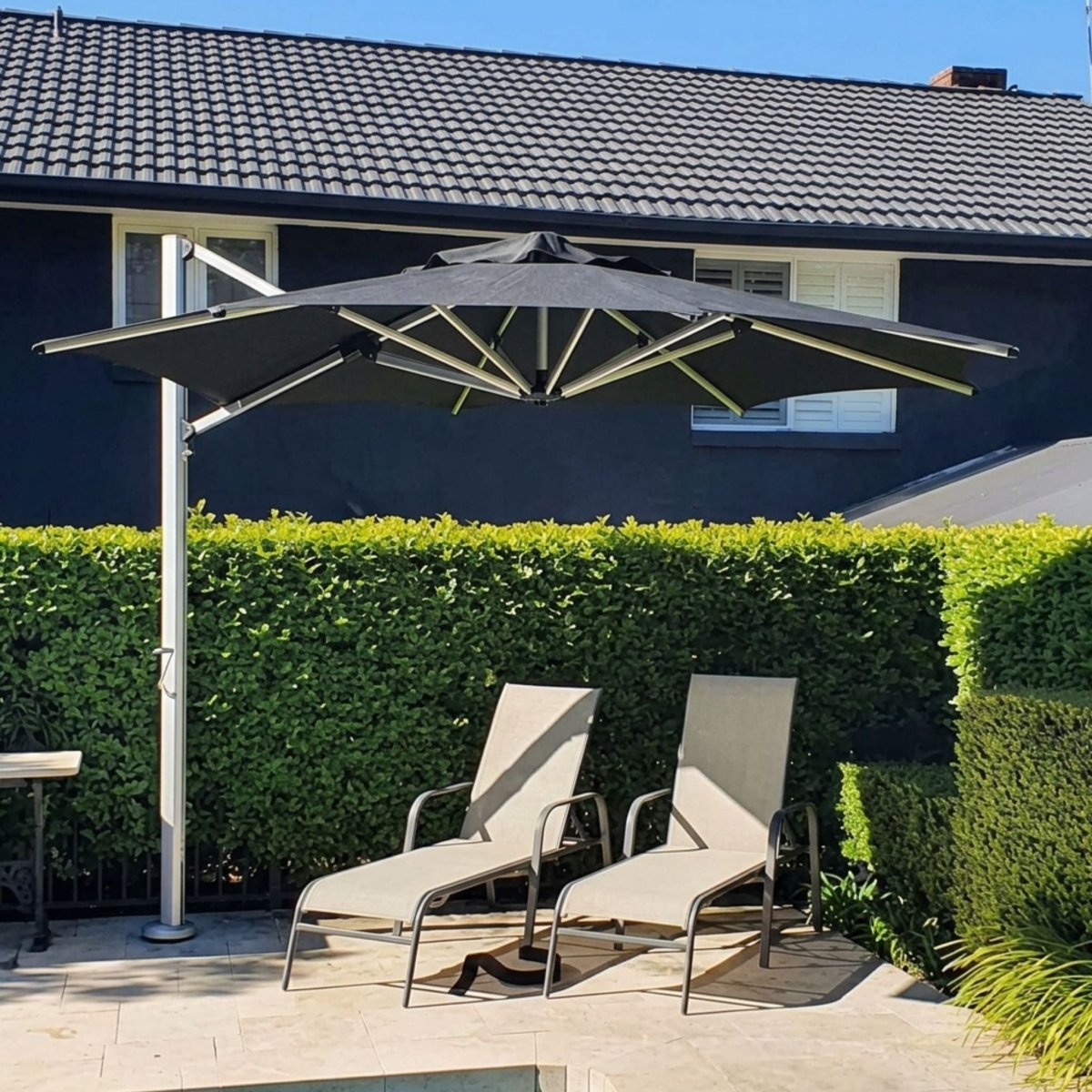 Shadowspec - Tilting Offset Umbrella - 3.5m - Octagon - Umbrello Malaysia